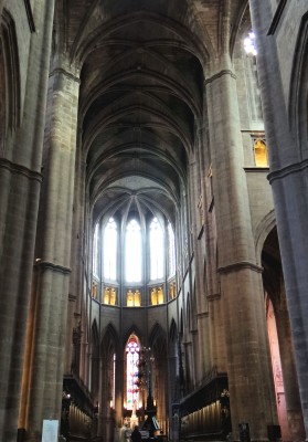 Rodez_-_Cathédrale_de_Rodez_-01.jpg