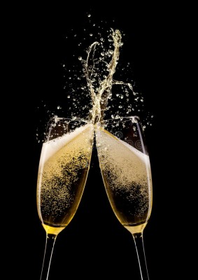champagne-cheers-glasses-splash-isolated-black-background-35409744.jpg