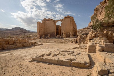 qasr-al-bint-temple-at-rock-city-of-petra-jordan-FPF00237.jpg